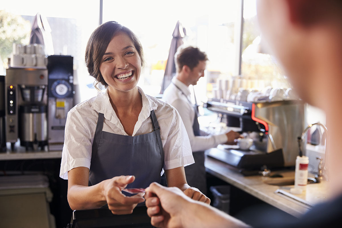 cashier accept card payment